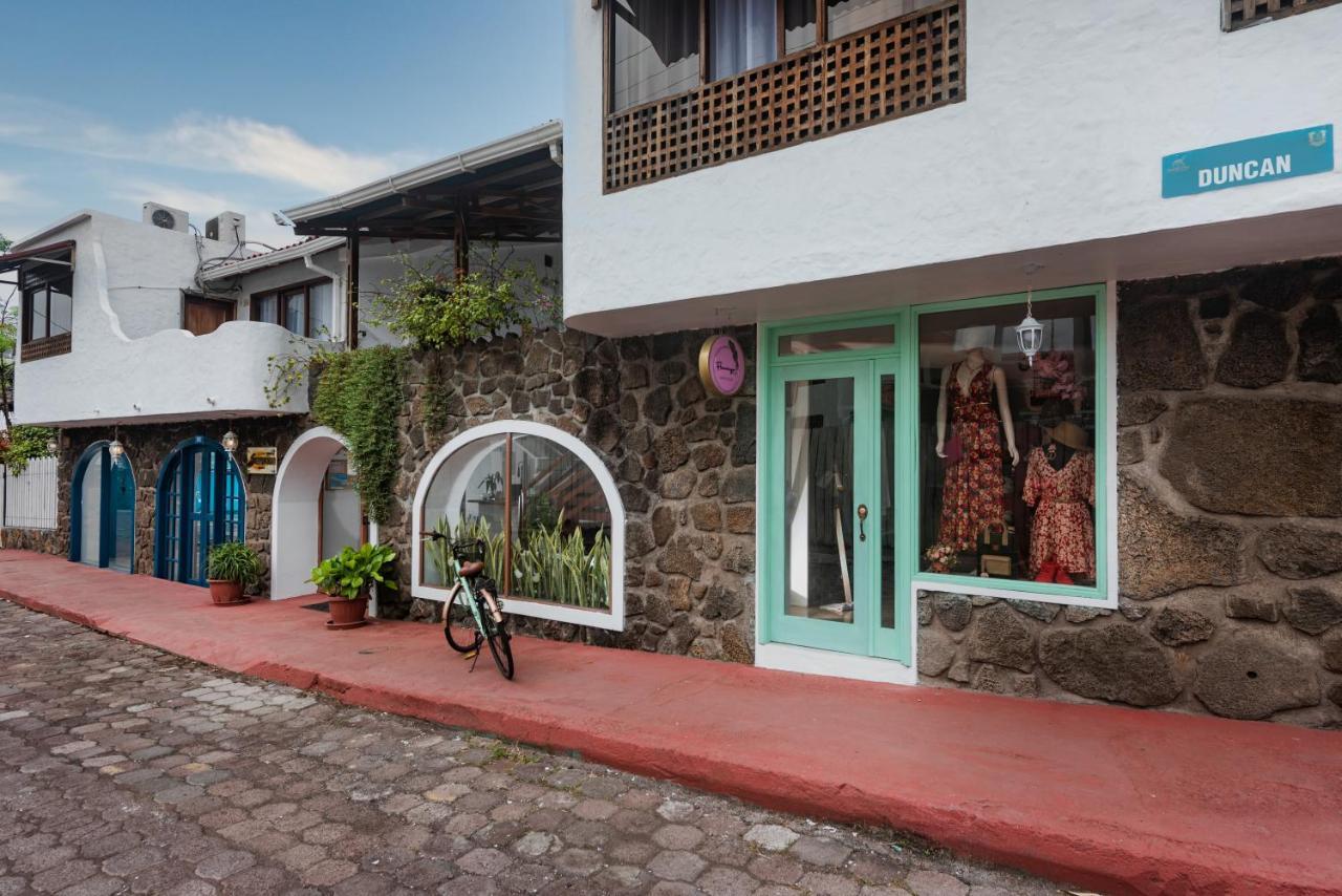 Hostal North Seymour Puerto Ayora  Exterior photo